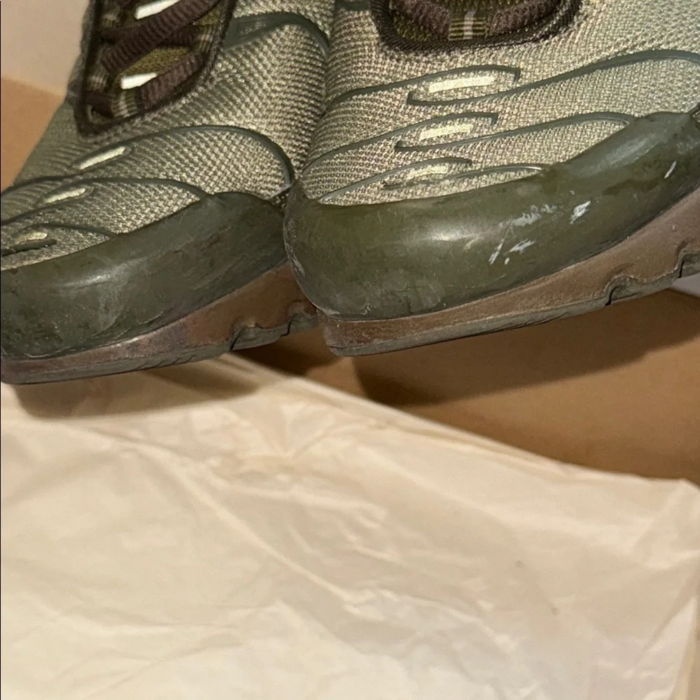 Nike Air Max Plus Olive Green cargo and Brown Nike Sneakers size 7 youth